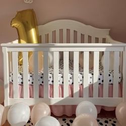 Farmhouse 6 in 1 Crib