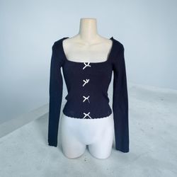 Women log sleeve