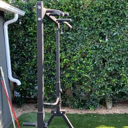 Pull-up Dip Bar Station With Sandbags