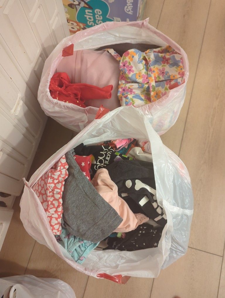 Girl's Clothes 3T-4T