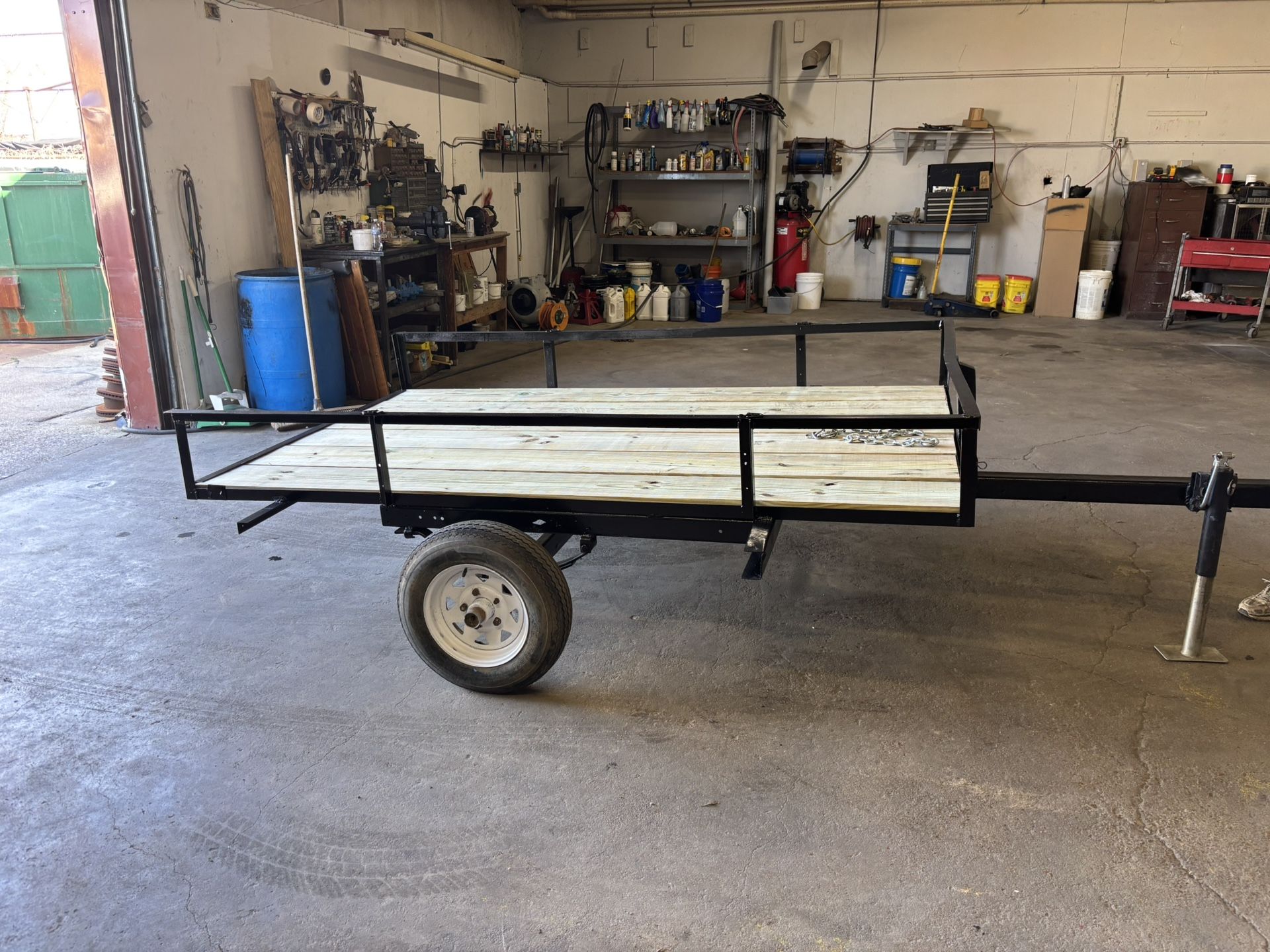 Tilt Trailer