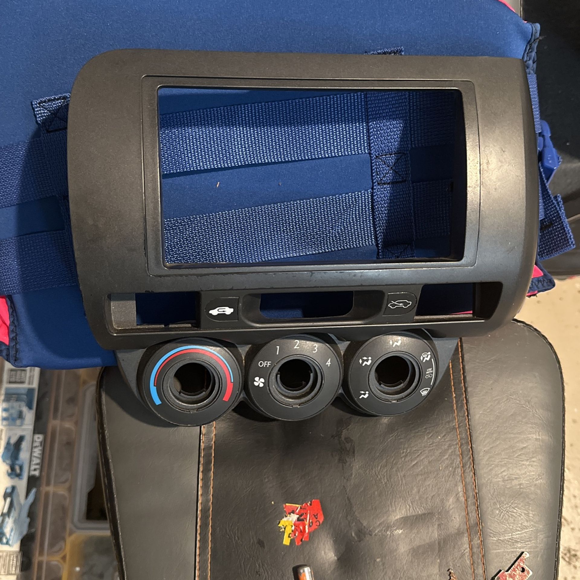 Dash kit And Wire Harness