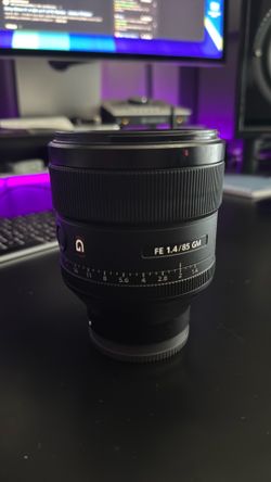 SONY FE 85mm f/1.4 GM