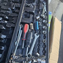 Random Sockets And Ratchet Only $20