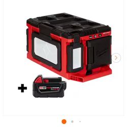 Milwaukee Pack out 3000 lumens usb Charger 6.0 Battery