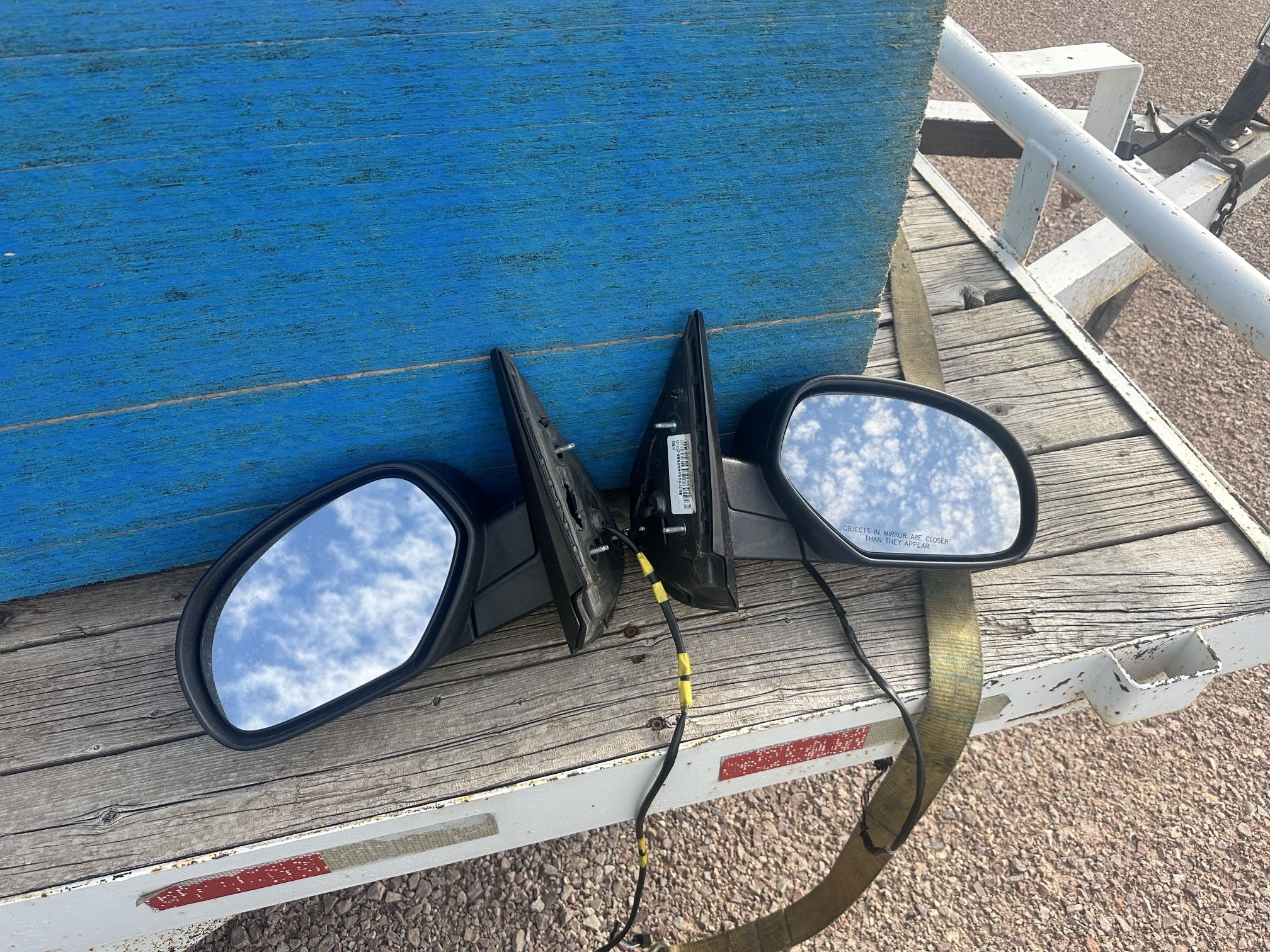 Door Mirrors Off Of 2010 Suburban