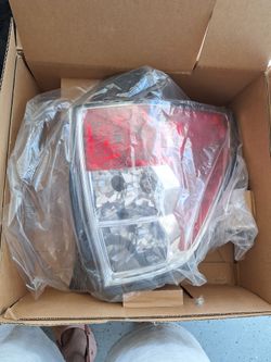 2009- 2022 Subaru Forester -Passanger Side Halogen Tail Light