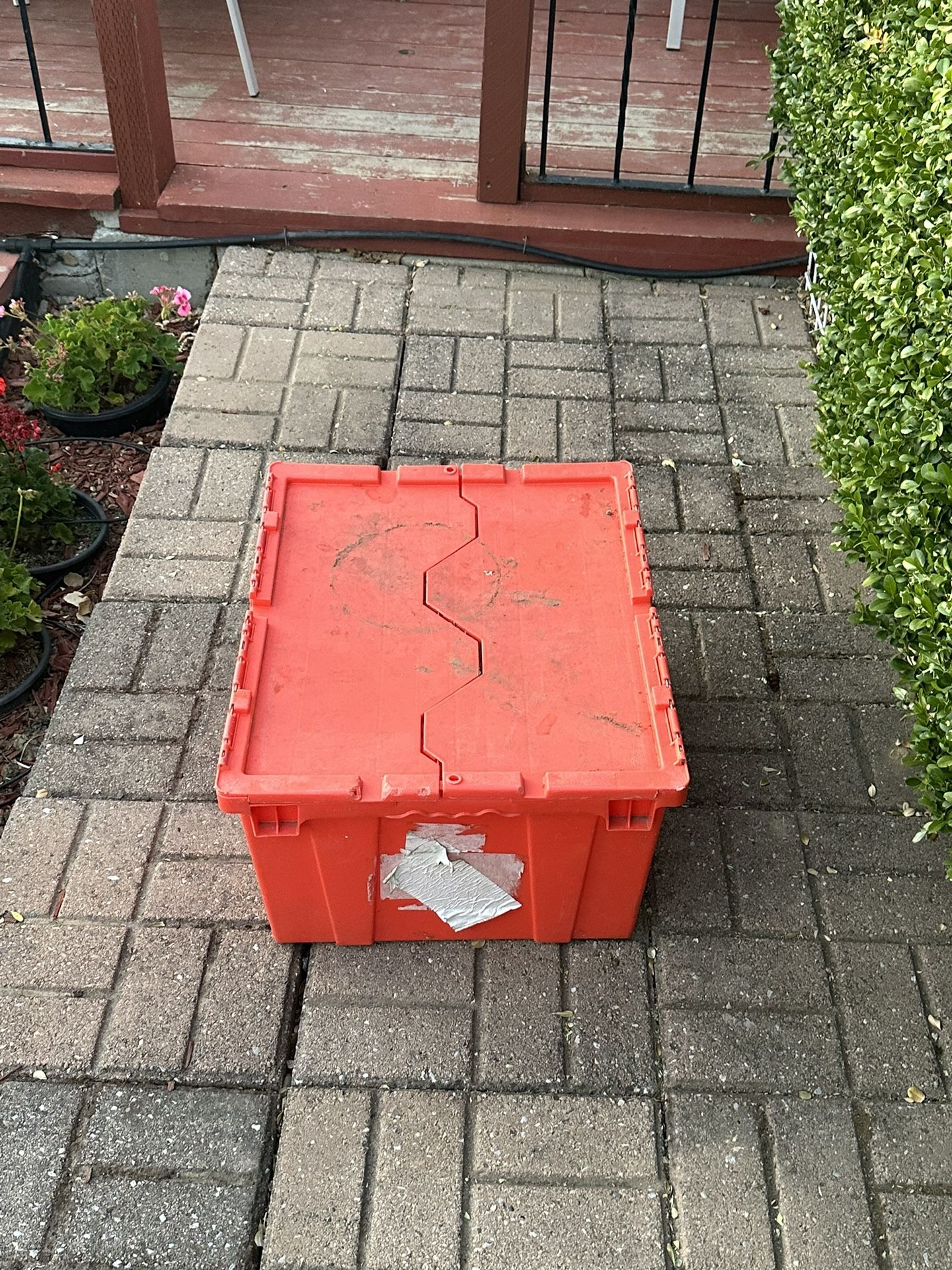 2’ X1.5’ Storage Containers