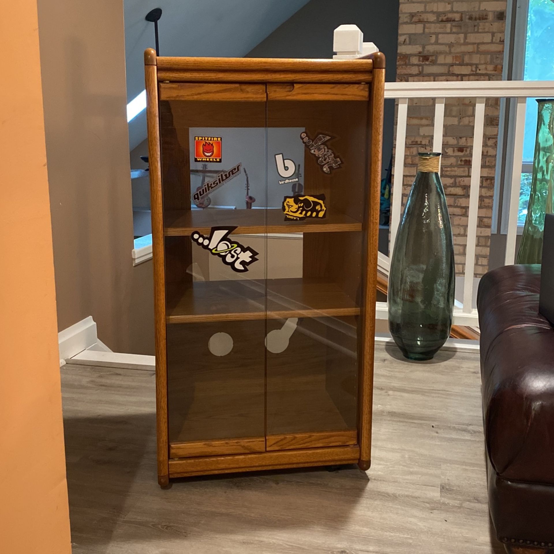 Glass Front Stereo Cabinet Excellent Condition