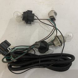 Tail Light Wiring Harness - 2010-11 GMC Sierra - Bulbs Included 