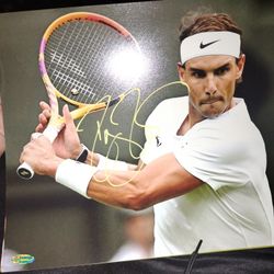 Roger Federer Signed Autograph 11x14 Photo COA  Tennis Wimbledon Champ 
