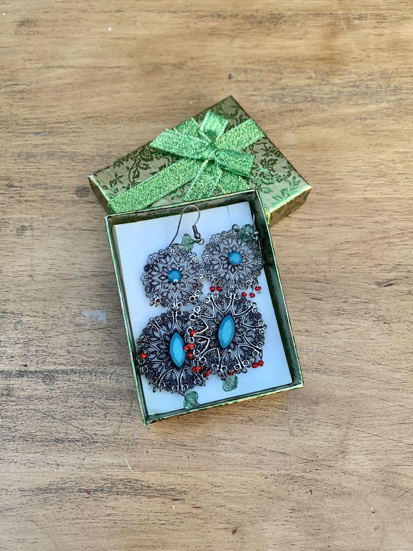 Mixed Crystals & Rhinestones Turquoise Dangle Chandelier Earrings & Jewelry Gift Box