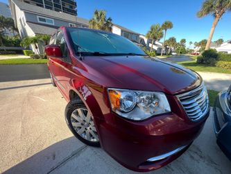 2016 Chrysler Town & Country