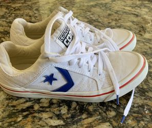White Converse size 7