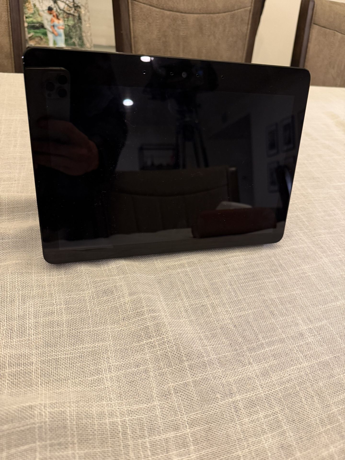 Amazon Echo Show 2nd Gen Smart Display