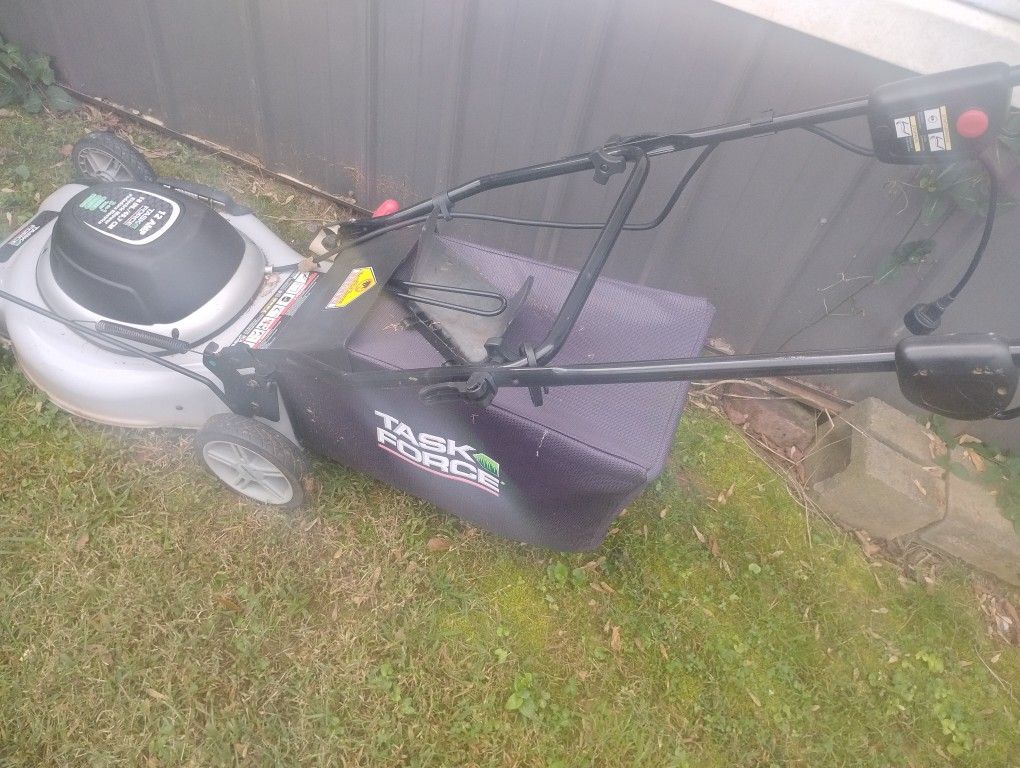 Electric Lawnmower