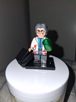 Horror LEGO Minifigure with Accessory