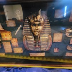 Unique Egyptian Decoration 