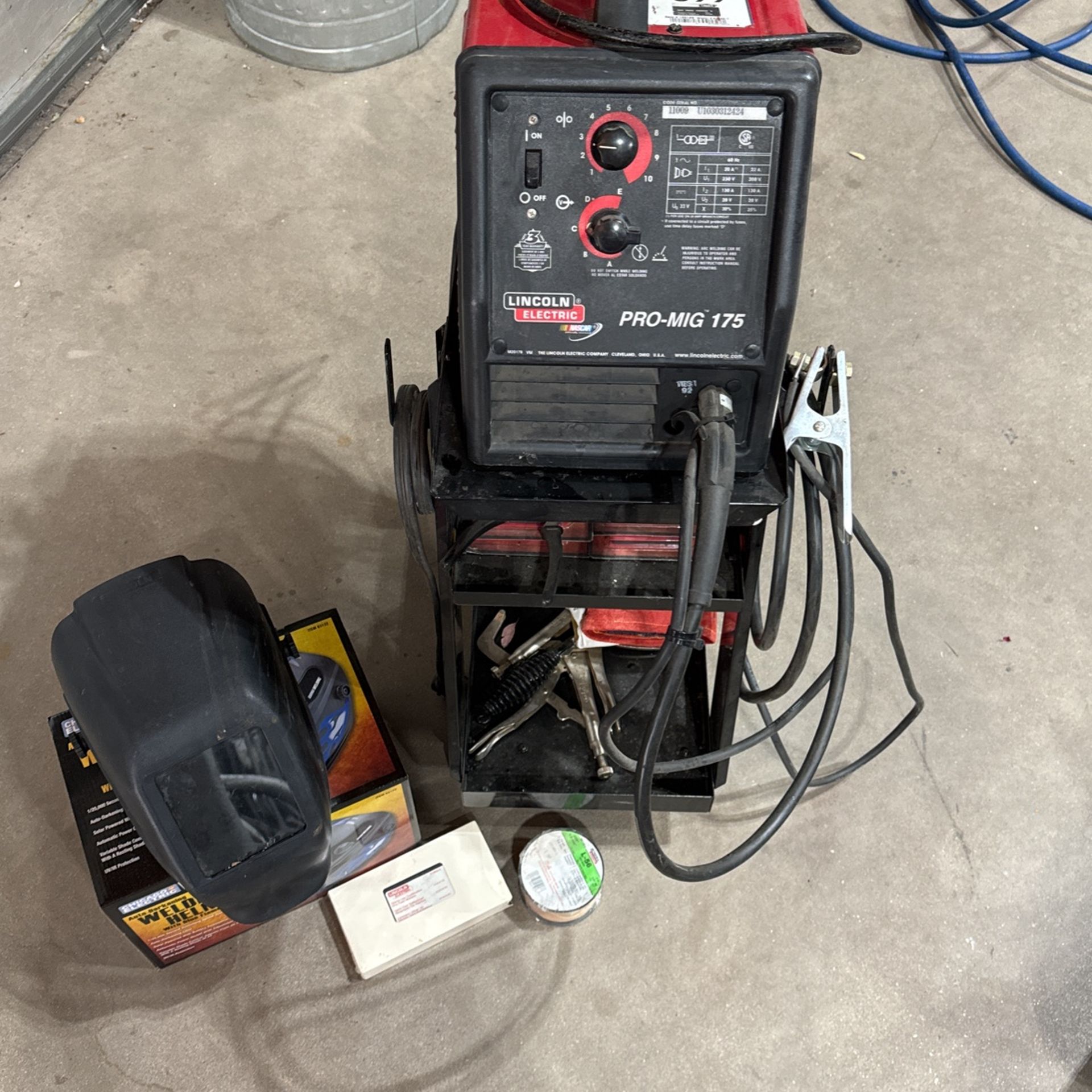 Lincoln Pro MiG 175 220v Welder