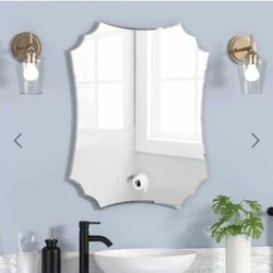 0656: Brand New in box Wall Silver Backed Mirrored Glass Panel Best for Vanity, Bedroom, or Bathroom (18"x 24"), Sliver MSRP $79.18