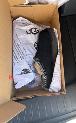 Ugg Tasman