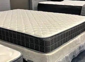 Tufted Queen Mattress with Grey Border