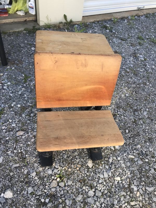Old Schoolhouse Desk For In Anniston Al Offerup