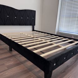 Brand New Full Size Tufted Platform Bed With Plush Mattress (Free Delivery)