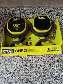 Ryobi 18V ONE+ Clamp Speaker Set