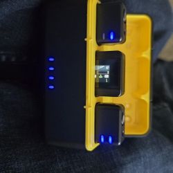 NEEWER CM28 Wireless Lavalier Microphone System