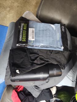 North Gear Adilt Medium Shin Guards