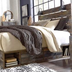 4PC Bedroom Set - Queen