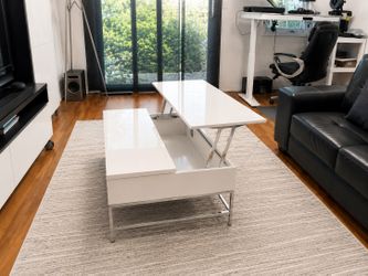 Structube Modern Coffee Table | Lift Top + Hidden Storage | Excellent Condition