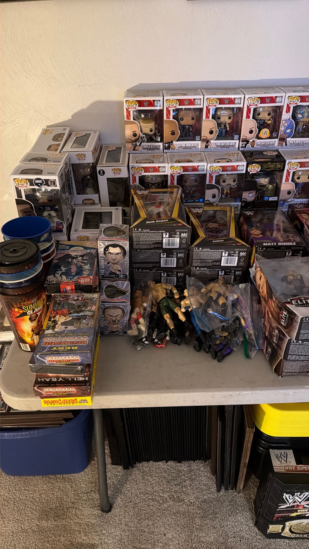 WWE/AEW Christmas Blowout