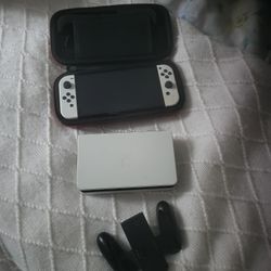 Nintendo Switch OLED + Games & Case