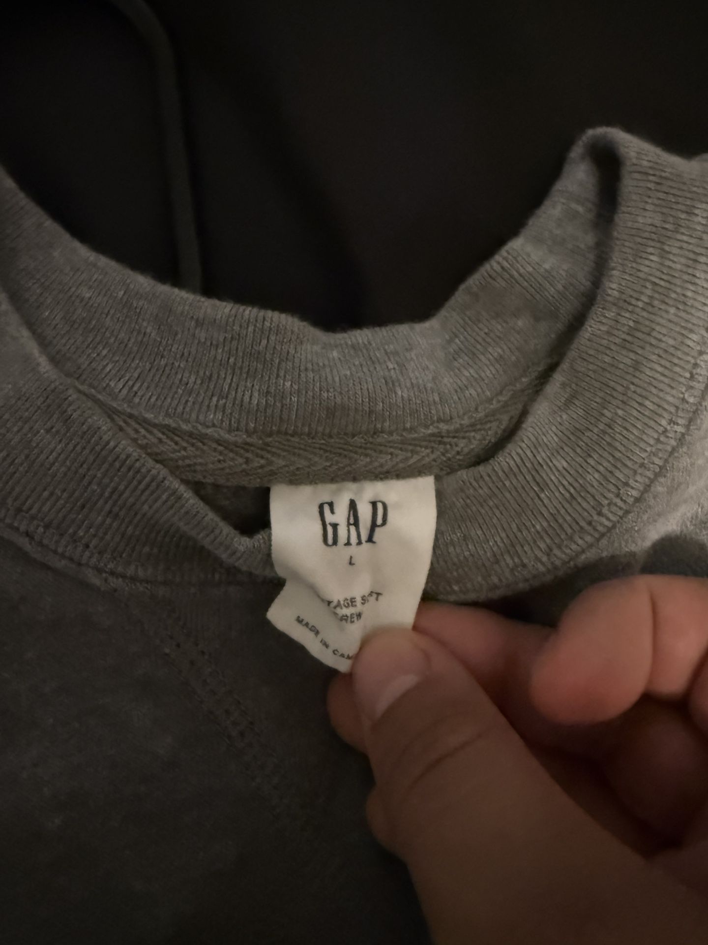 Gap sweatshirt