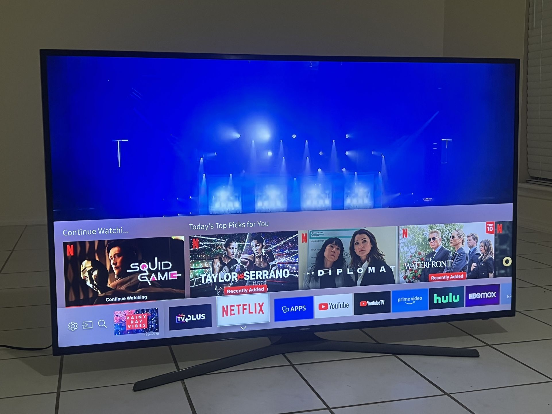 Samsung UN60KU6300F - 60" Diagonal Class 6 Series LED-backlit LCD TV - Smart TV - 4K UHD (2160p) 3840 x 2160 - HDR - direct-lit LED - dark titan 