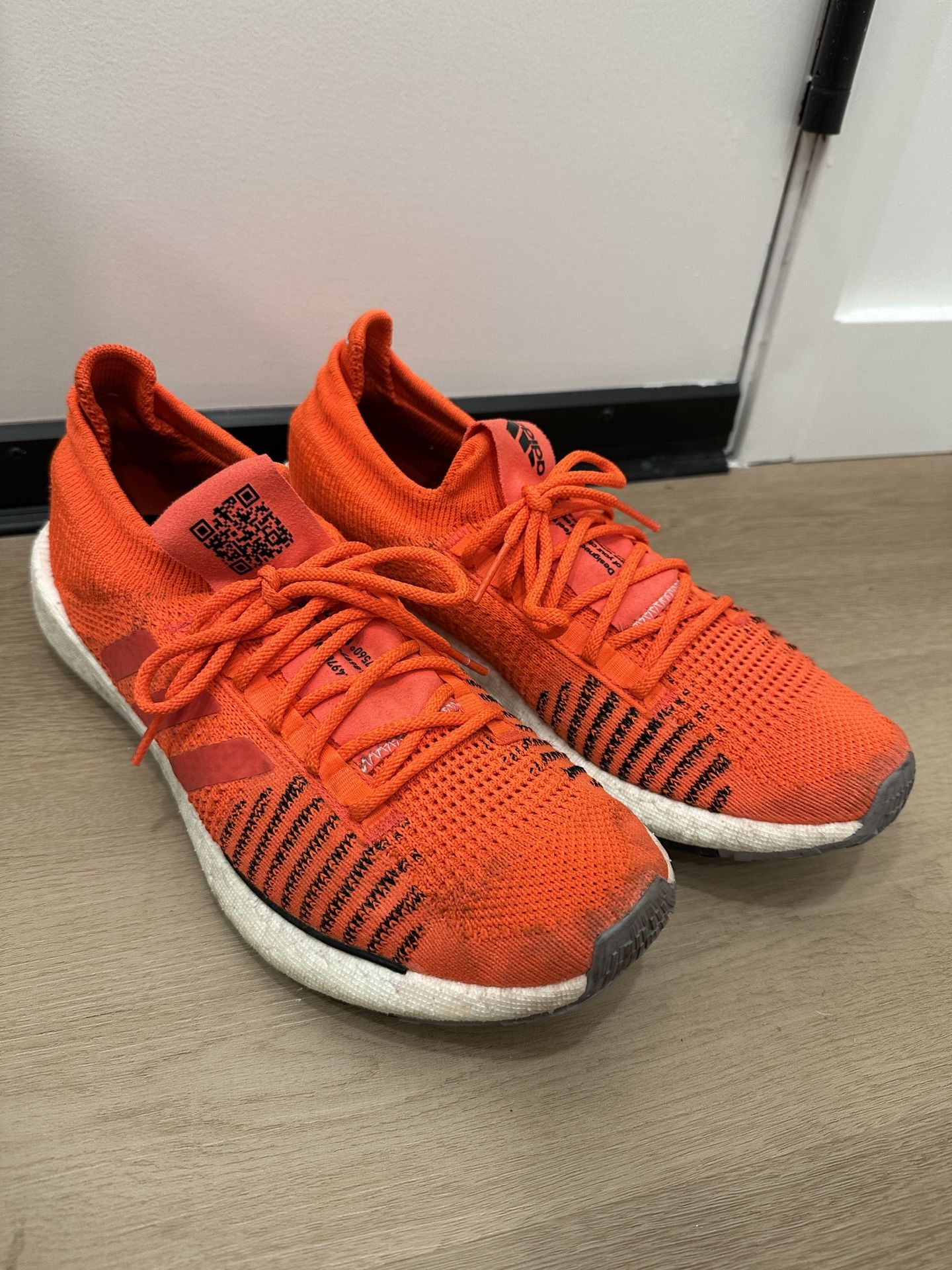 Adidas Pulseboost HD Orange White Running Sneakers Men’s Size 11