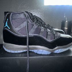 Jordan 11 Gamma SIZE 12