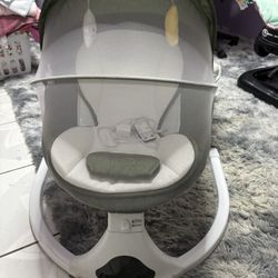 Electric Baby Swing With Remote Control 