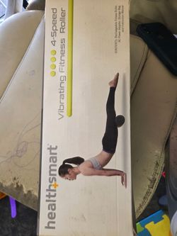 Vibrating fitness roller