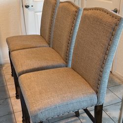 3 height Chair De Ashley Furniture 