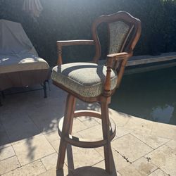 Swivel Bar Stools 