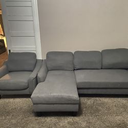 Couch / chaise pullout bed Matching Chair 
