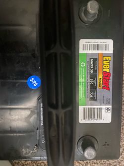 Brand new car battery (3 year warranty)