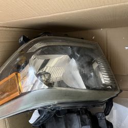 2020 -2023Toyota Tundra Front Light 