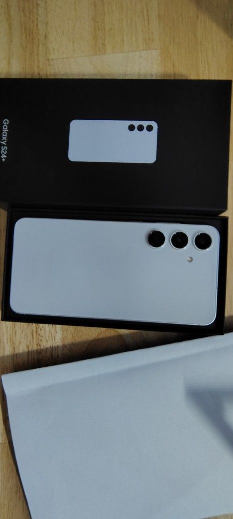 Samsung Galaxy S24+ 256GB Read Ad