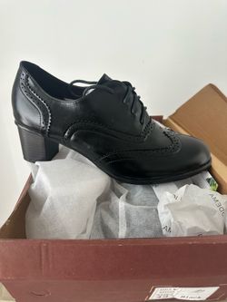 Black shoes