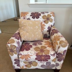 Couch and chairs set Ashley brand