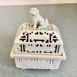 Pre- WWII Porcelain Blanc De Chine Incense Burner Fu Dog Lidded Reticulated 